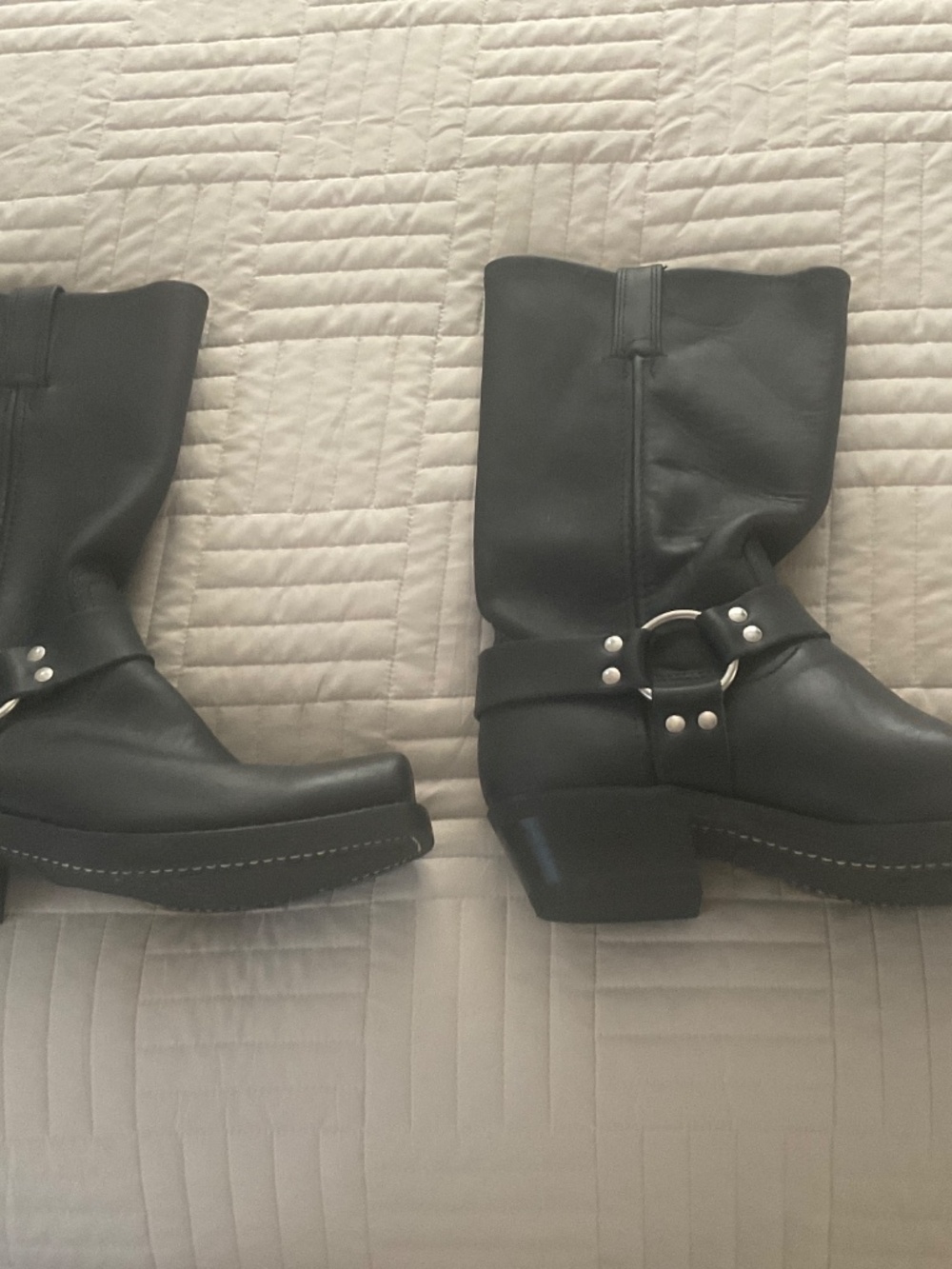 Frye Women’s Harness Boots Square toe - Picture 2 of 11